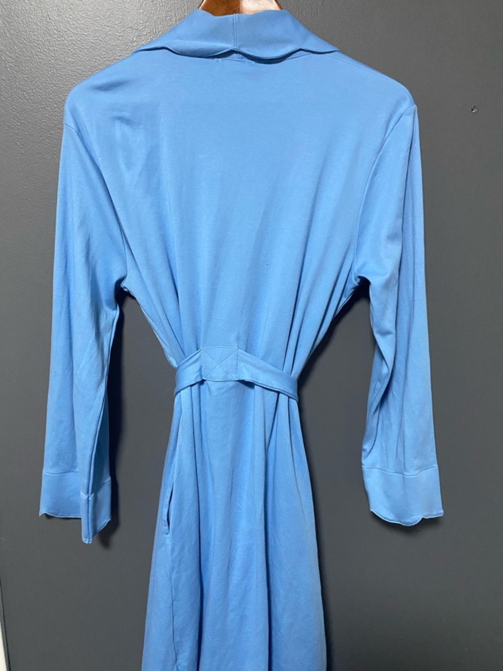 LAKE Pima Scallop Robe - Light Blue - Picture 3 of 6
